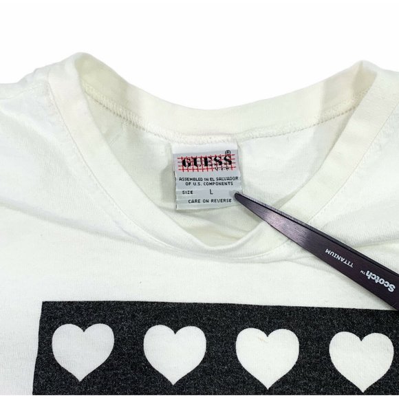 Vintage 90s Guess Brand T-Shirt Hearts Logo - Picture 3 of 11